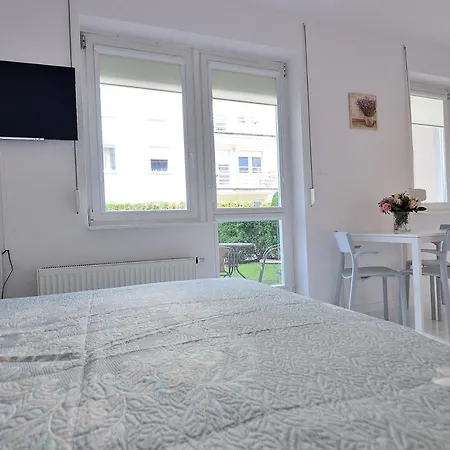 Atrakcyjne Studio Z Tarasem Victus W Sopocie By Noclegi Renters סופוט
